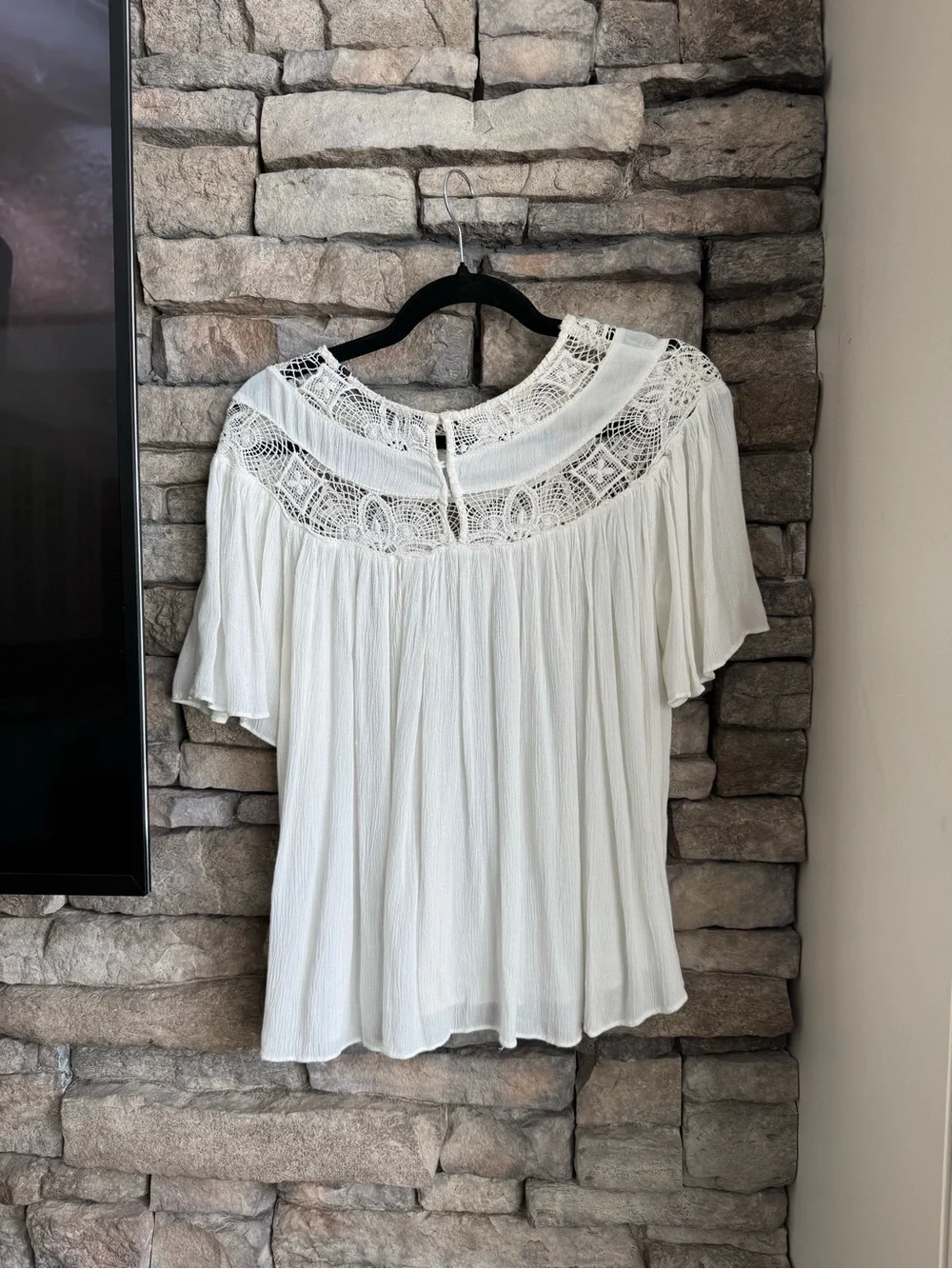 Zara White Crochet Yoke Flutter Sleeve Blouse - Picture 4 of 4